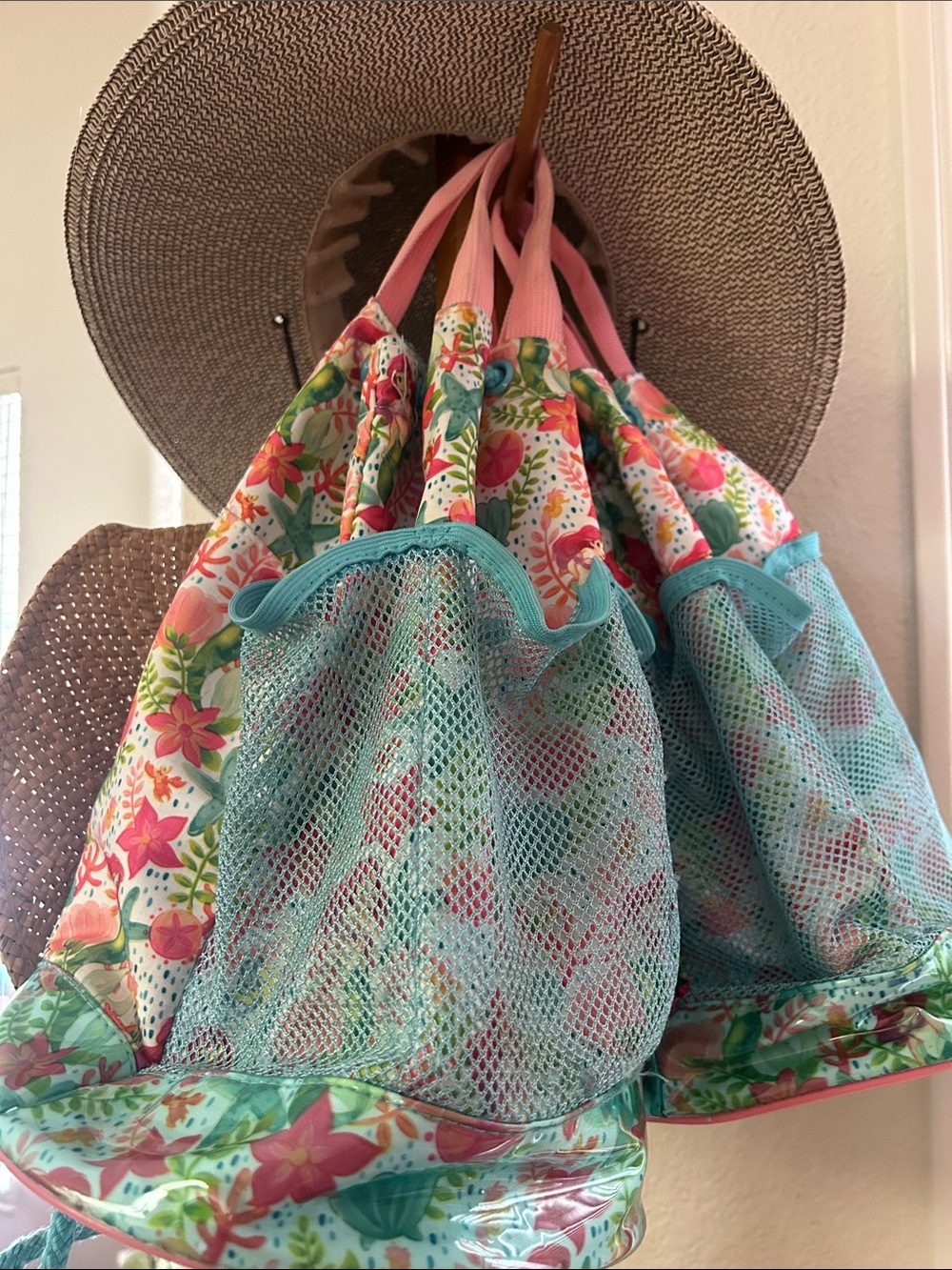 Floral Mesh Beach Tote Bag with Pink Straps (2)